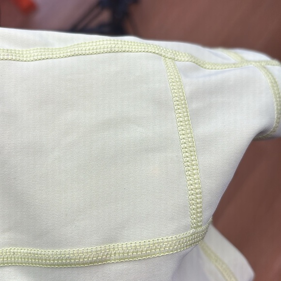 Aerie Bike Shorts Like Green Seamless Front Size Small - Picture 6 of 7